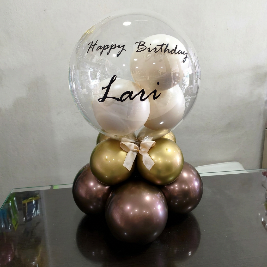 Balão bubble personalizado com nome e balões dourados